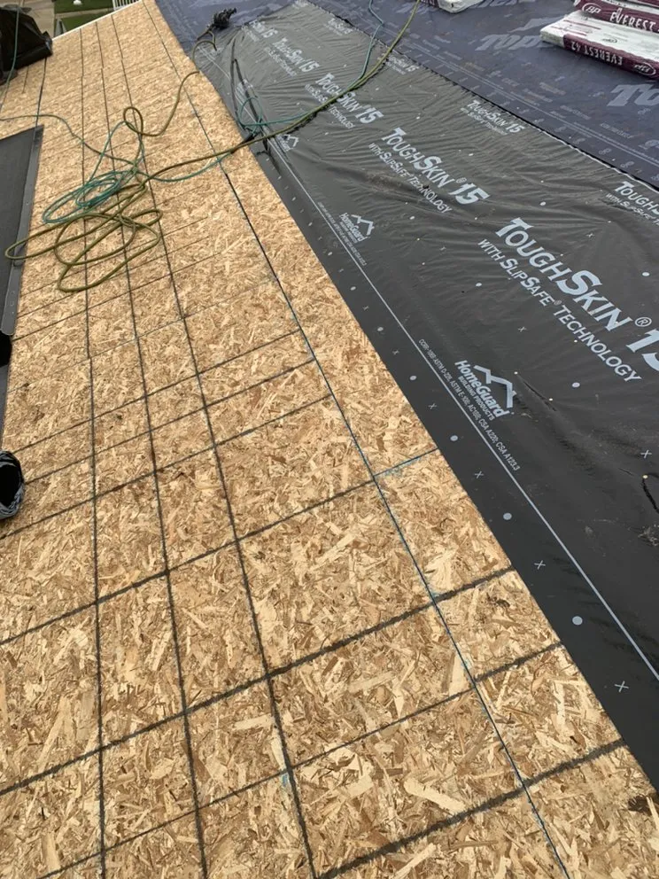 Slide of Niagara’s Best Roofing