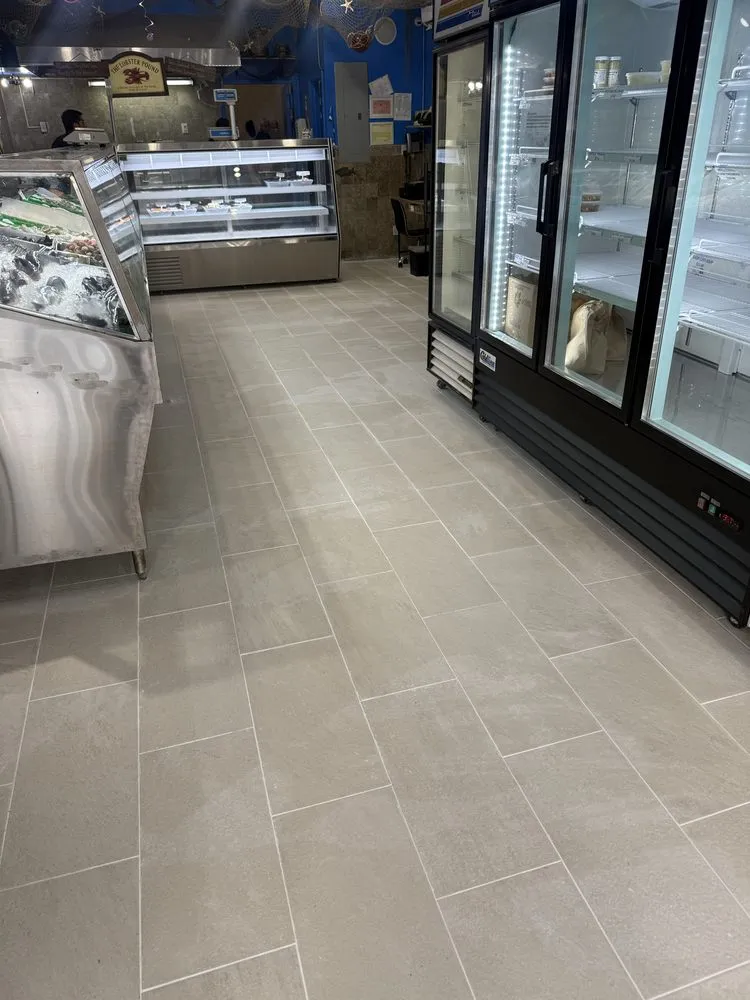 Slide of Nice View Construction