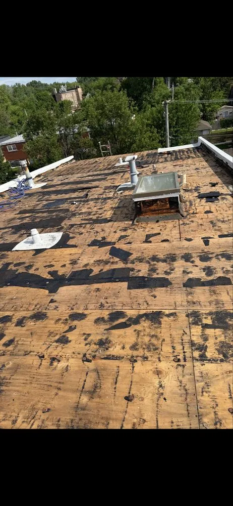 Slide of Nicholas Roofing & Tuckpointing