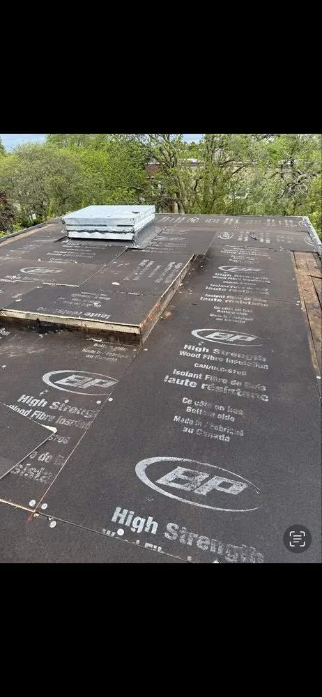 Slide of Nicholas Roofing & Tuckpointing