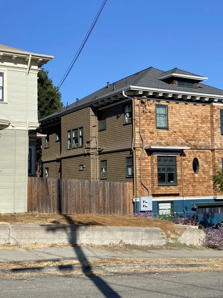 Slide of Nicholas Roofing