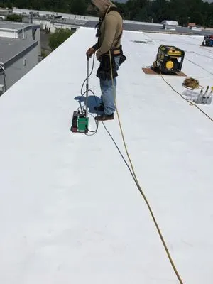 Nick The Roofer Logo