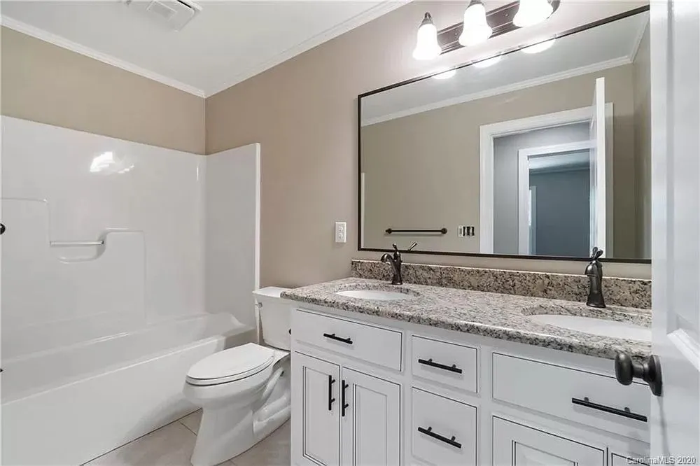 Slide of NICS of Hickory