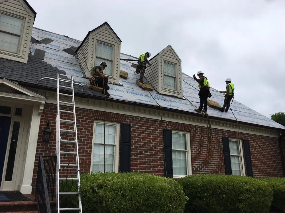 Slide of Nieva Construction