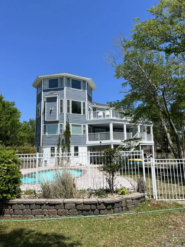 Slide of Nieva Construction