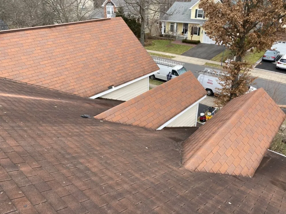 Slide of Nivelo Construction