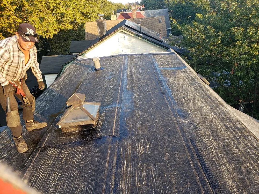 Slide of Nivelo Construction