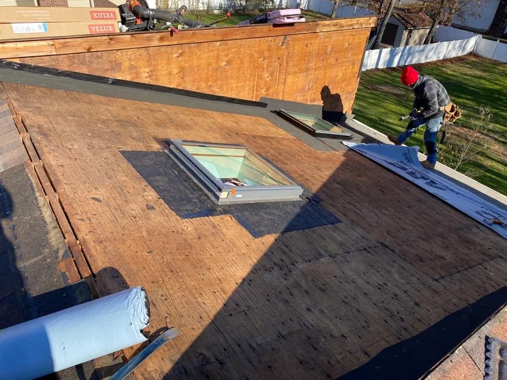 Slide of Nivelo Construction