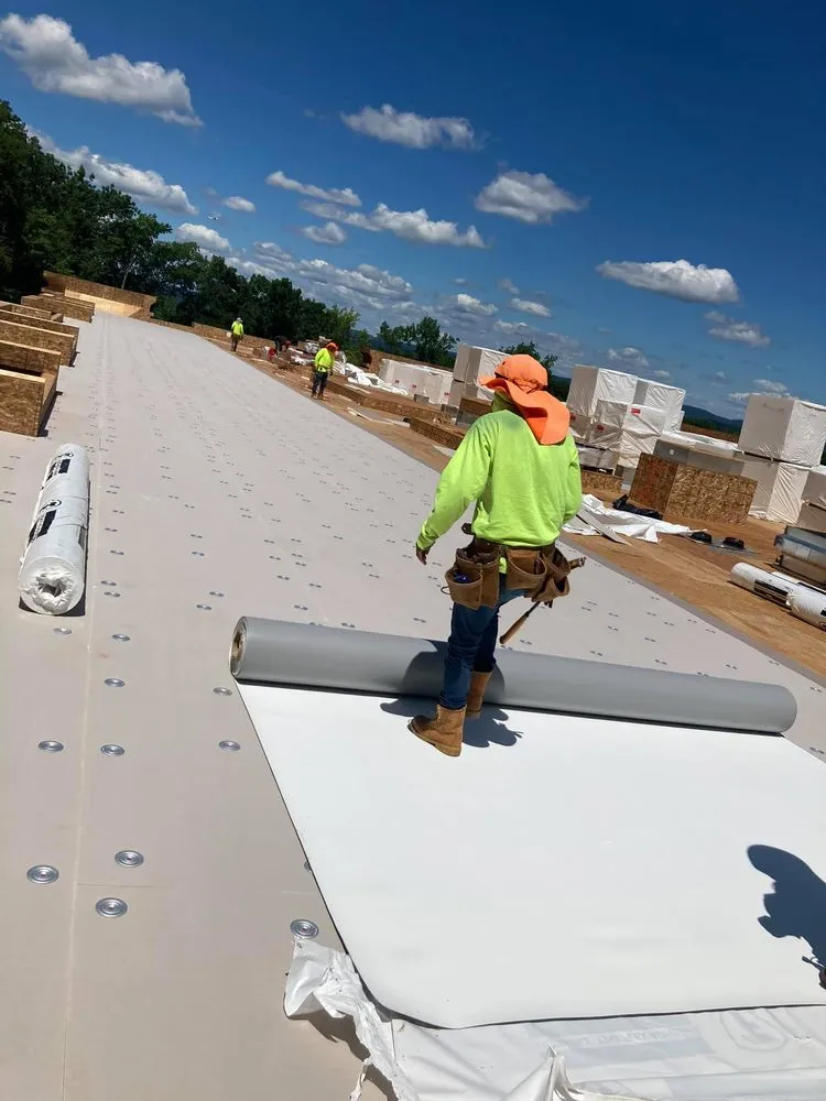 Slide of Nivelos General Construction Roofing