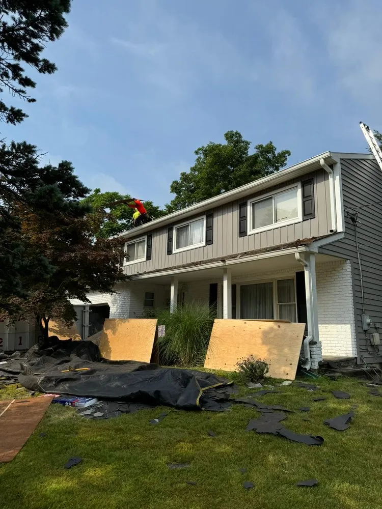 Slide of Nivelos General Construction Roofing