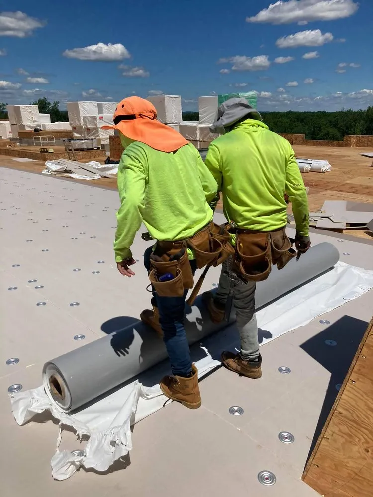 Slide of Nivelos General Construction Roofing