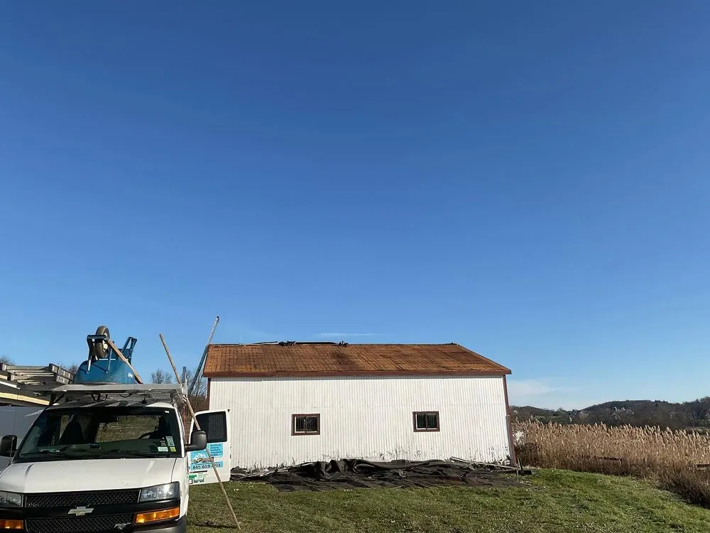 Slide of Nivelo's General Construction