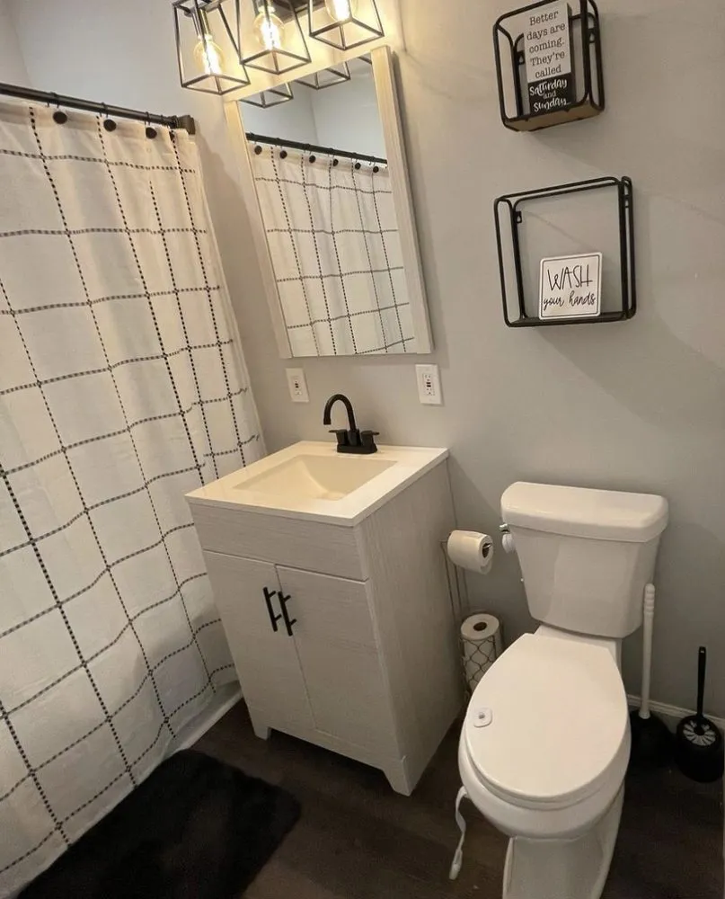 Slide of Niz Home Solutions