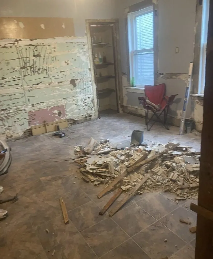 Slide of Niz Home Solutions