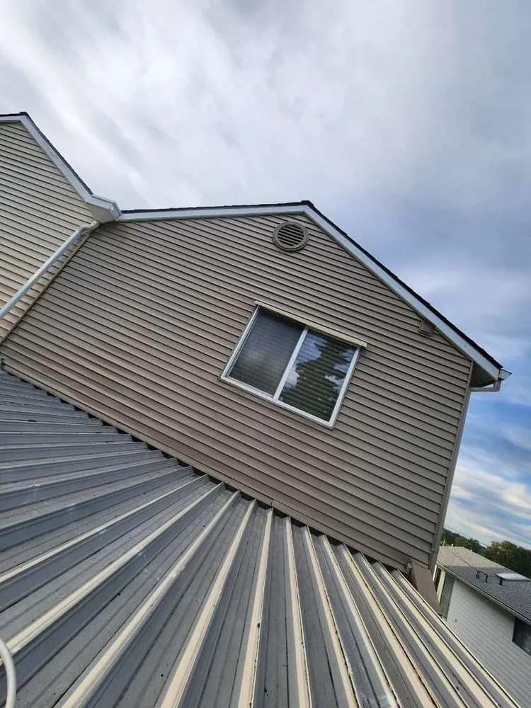 Licensed roof leak repair in St Helens, OR - NJM Roof & Gutter Cleaning