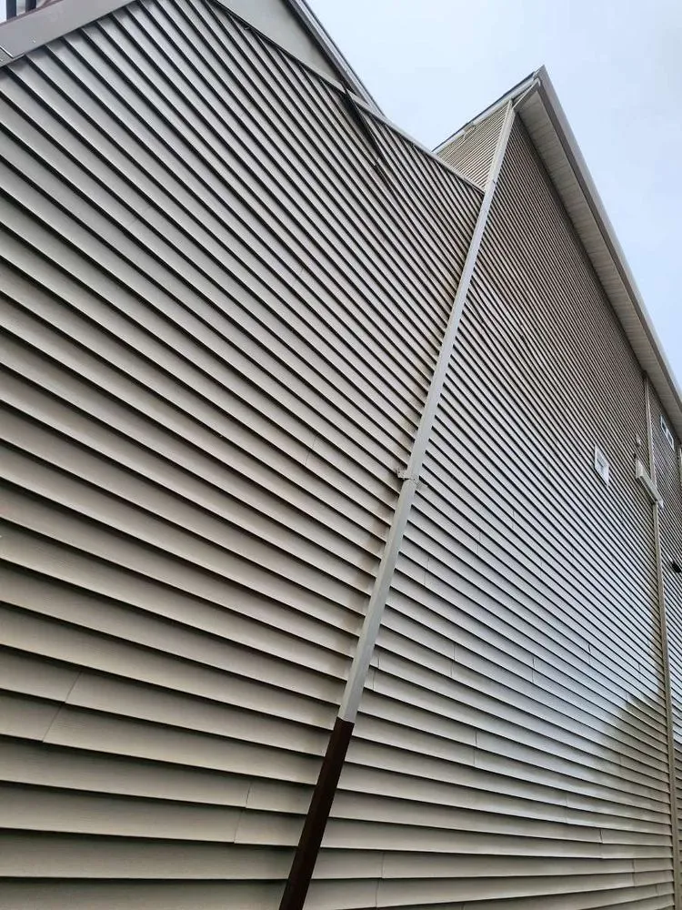 Licensed roof repair in St Helens, OR - NJM Roof & Gutter Cleaning