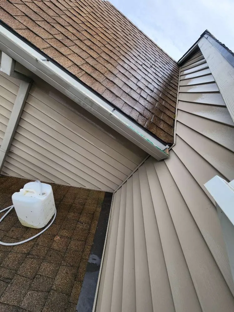 Professional roof installation in St Helens, OR - NJM Roof & Gutter Cleaning
