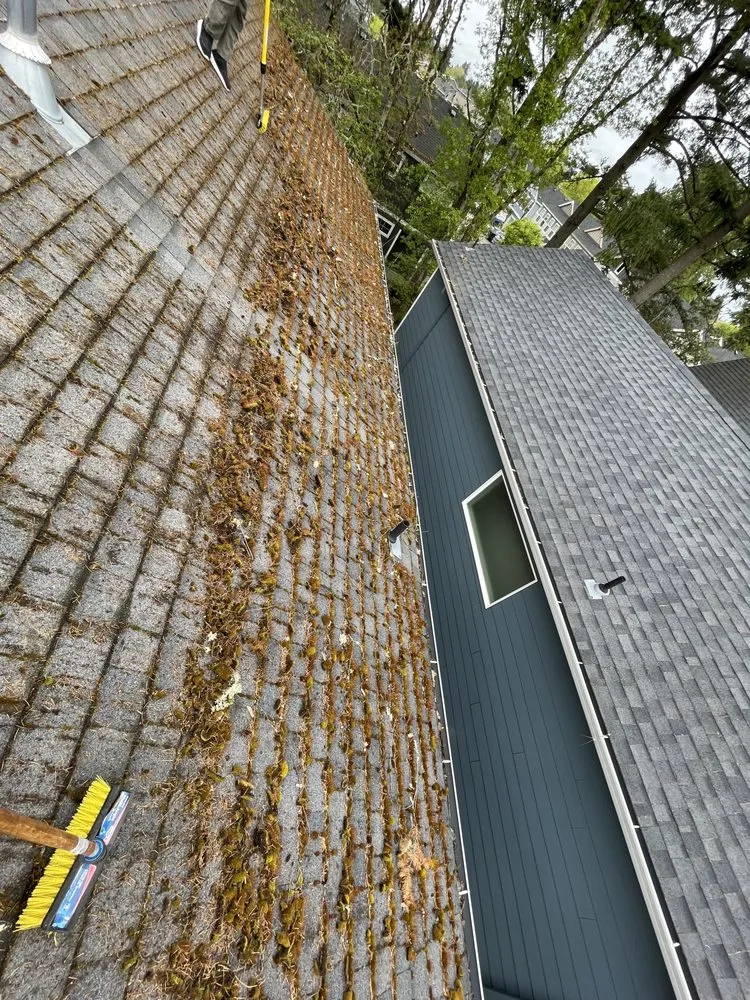 Top-rated roof replacement in St Helens, OR - NJM Roof & Gutter Cleaning