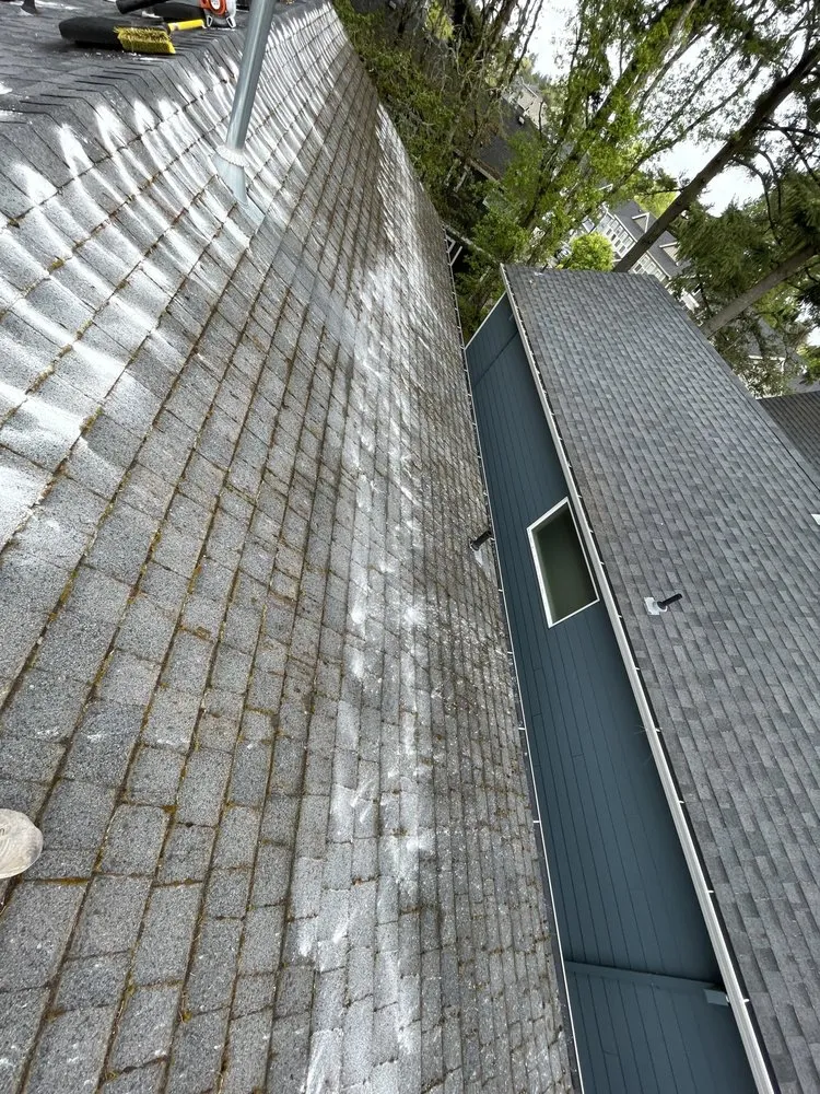 Top-rated roof repair experts serving St Helens, OR - NJM Roof & Gutter Cleaning