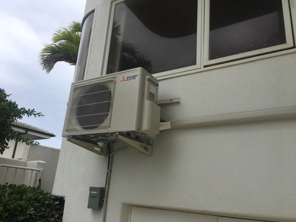 Slide of No Ka'Oi Home Services