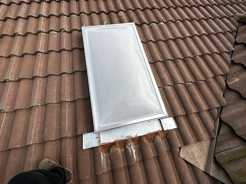 Slide of No Leaks Roofing