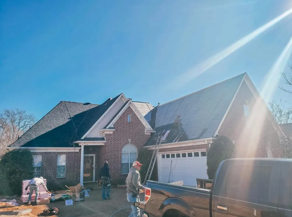 Slide of No Limit Roofing