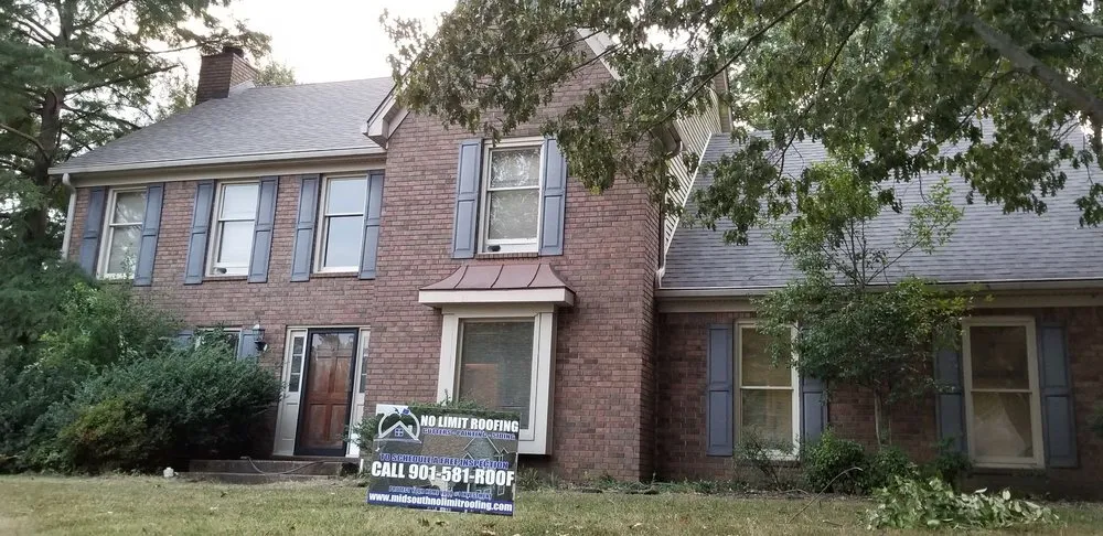 Slide of No Limit Roofing