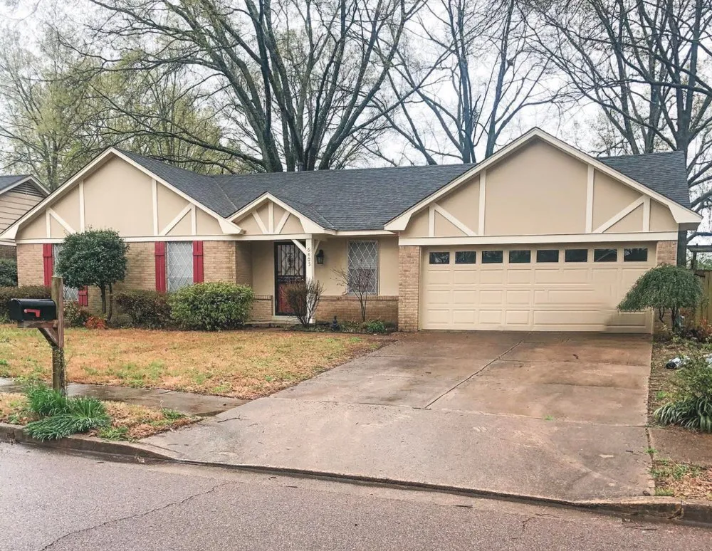 Slide of No Limit Roofing