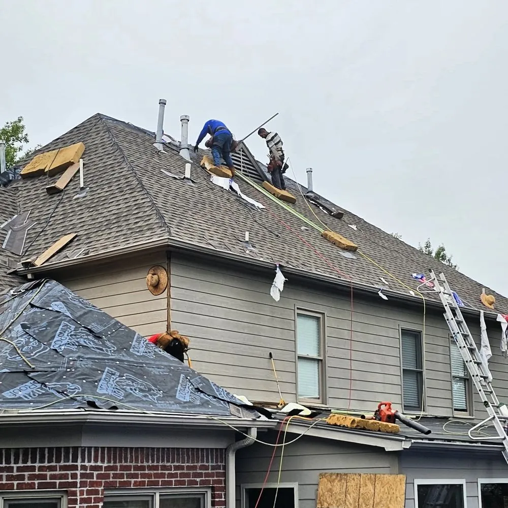 Slide of No Limit Roofing