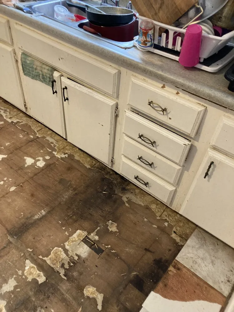 Slide of No Limits Services