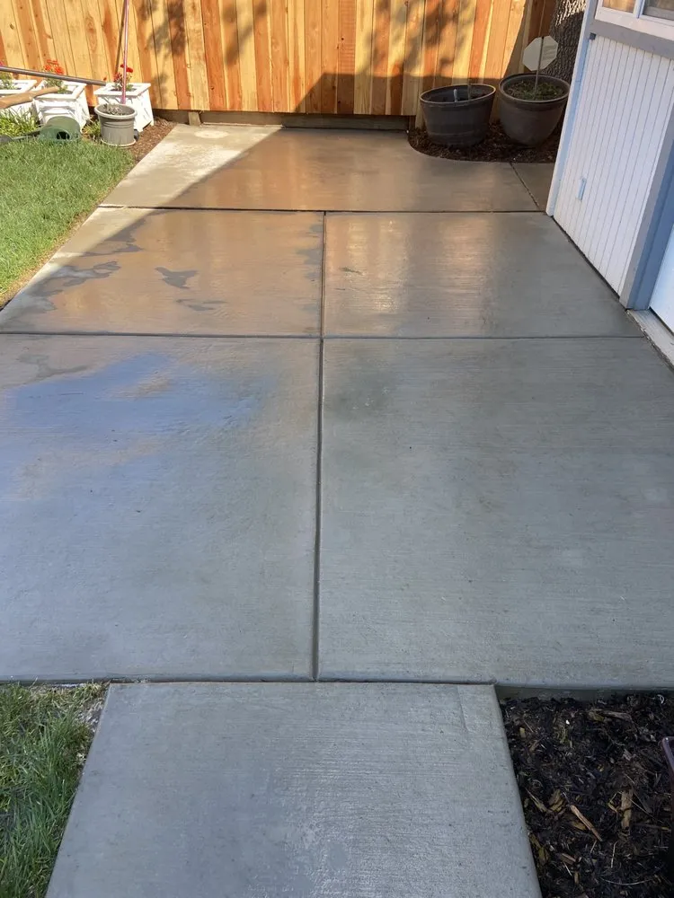 Slide of No Moss SoftWash