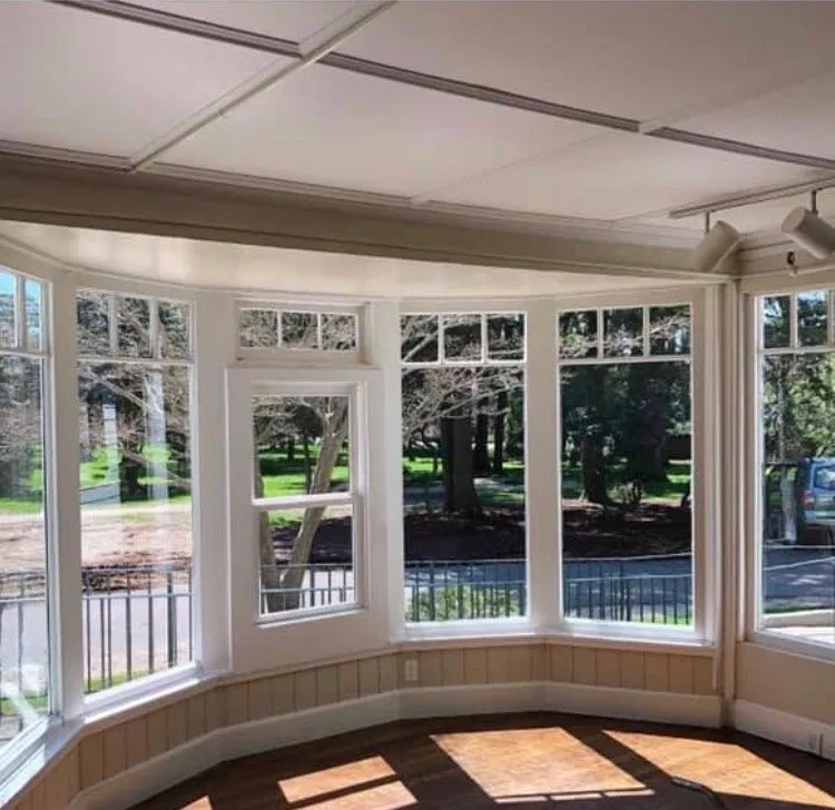 Slide of No Streaks Window and Roof Cleaning