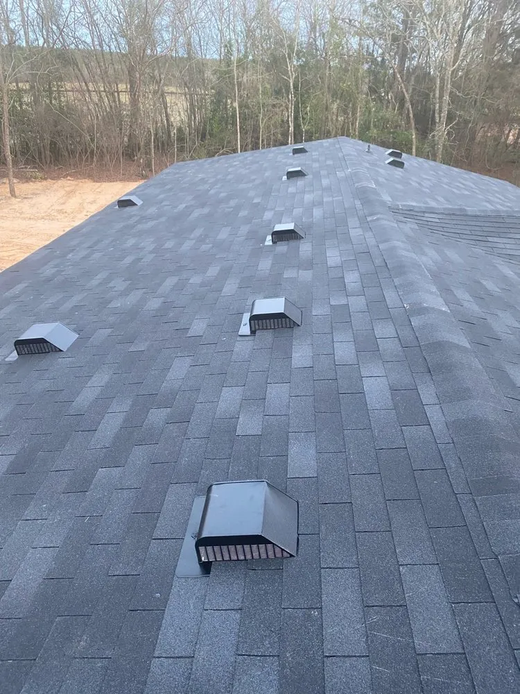 Slide of Noah Ready’s Roofing and Repair