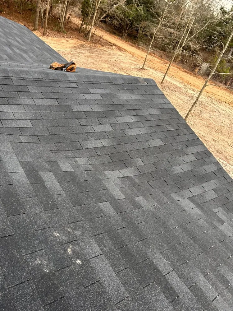 Slide of Noah Ready’s Roofing and Repair