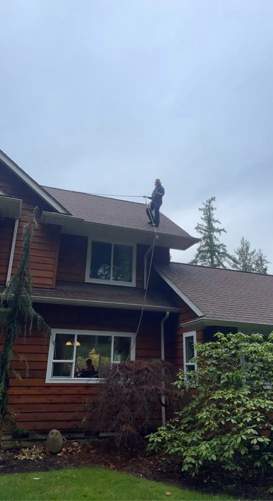 Slide of Noah's Roof Cleaning