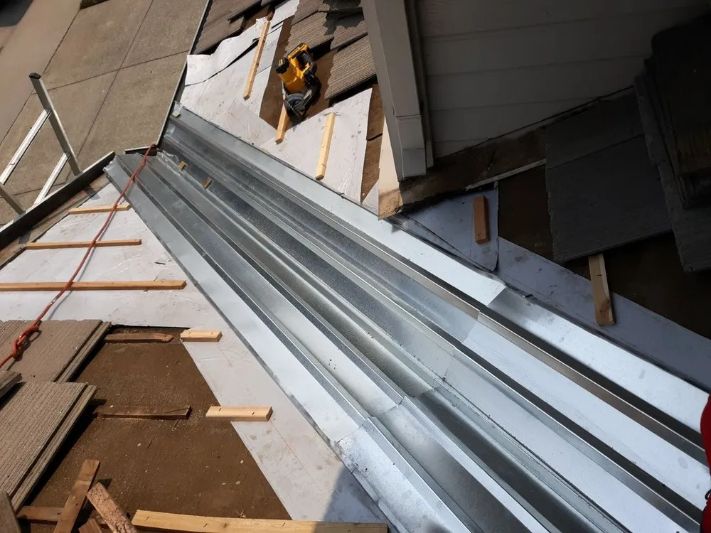 Slide of Noah's Roofing