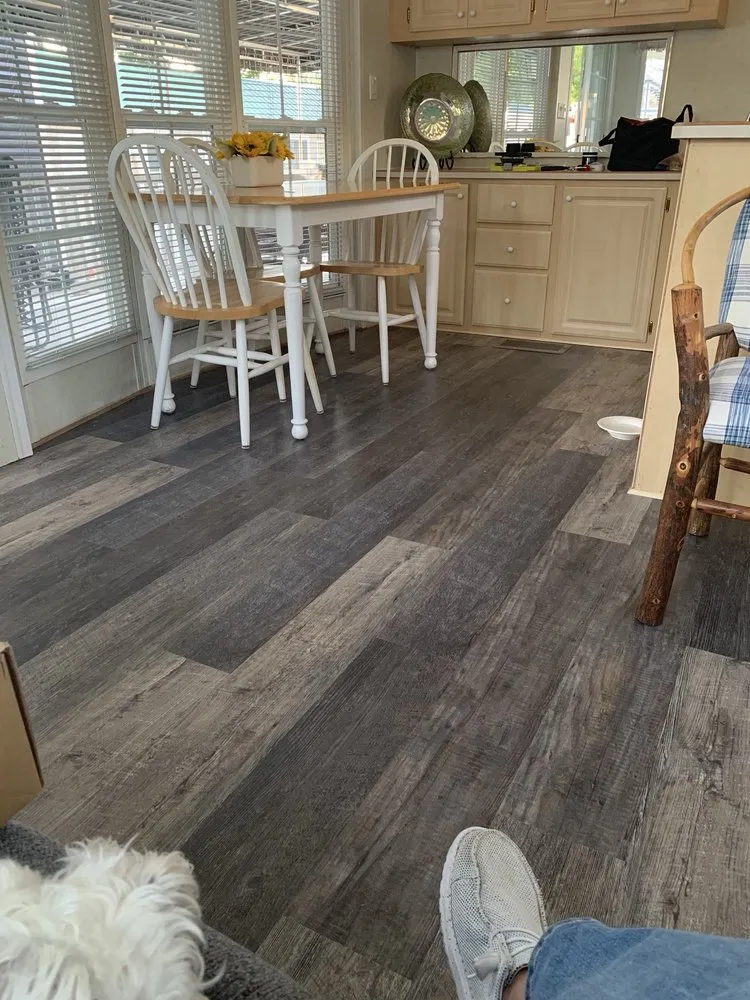 Slide of Noir Custom Builders