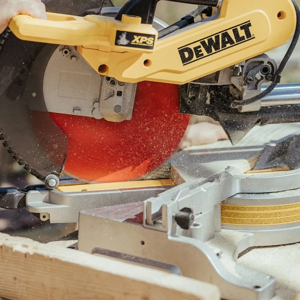 Slide of Noir Custom Builders