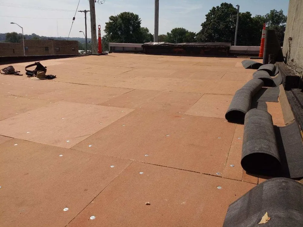 Top-rated shingle roofing service in Sibley, MO by Noland Roofing