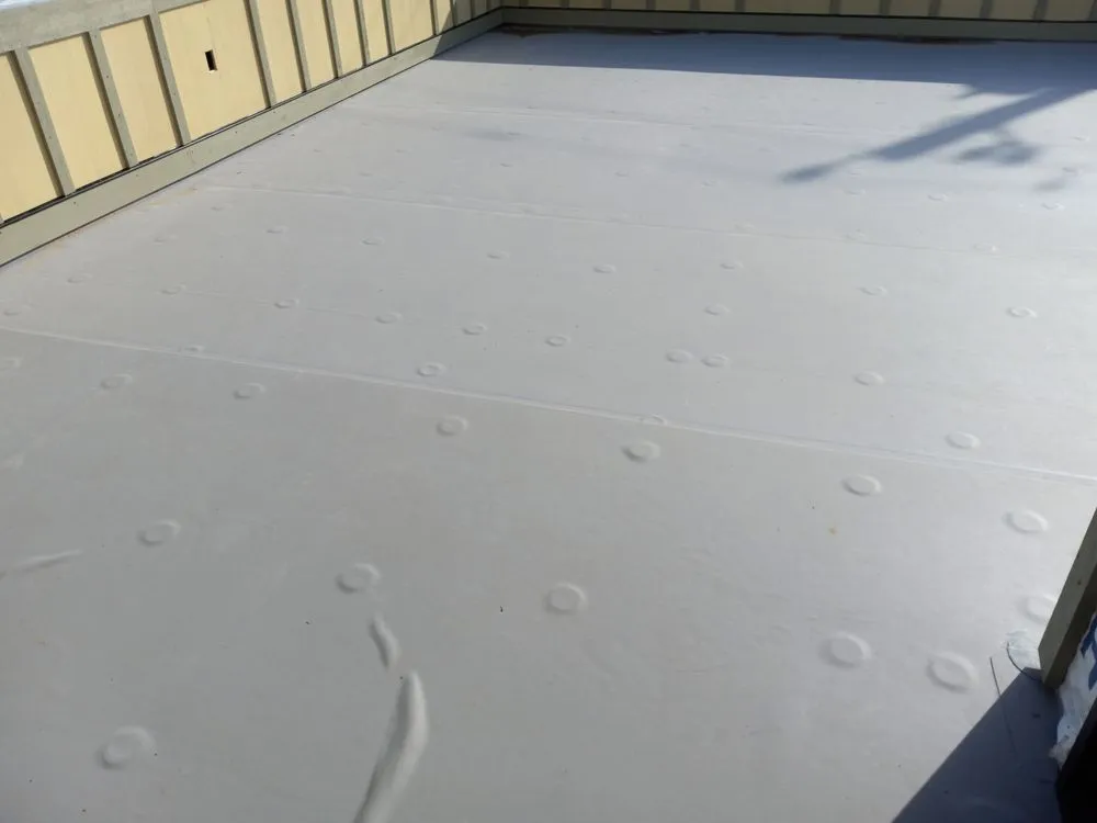 Slide of Nolans Roofing