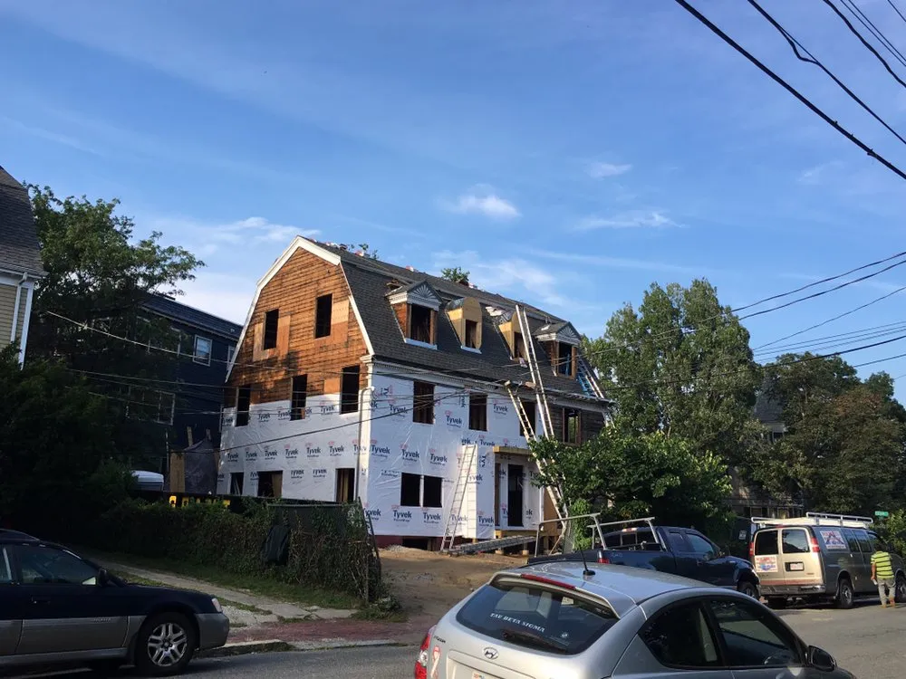 Slide of Nolberto Roofing & Siding