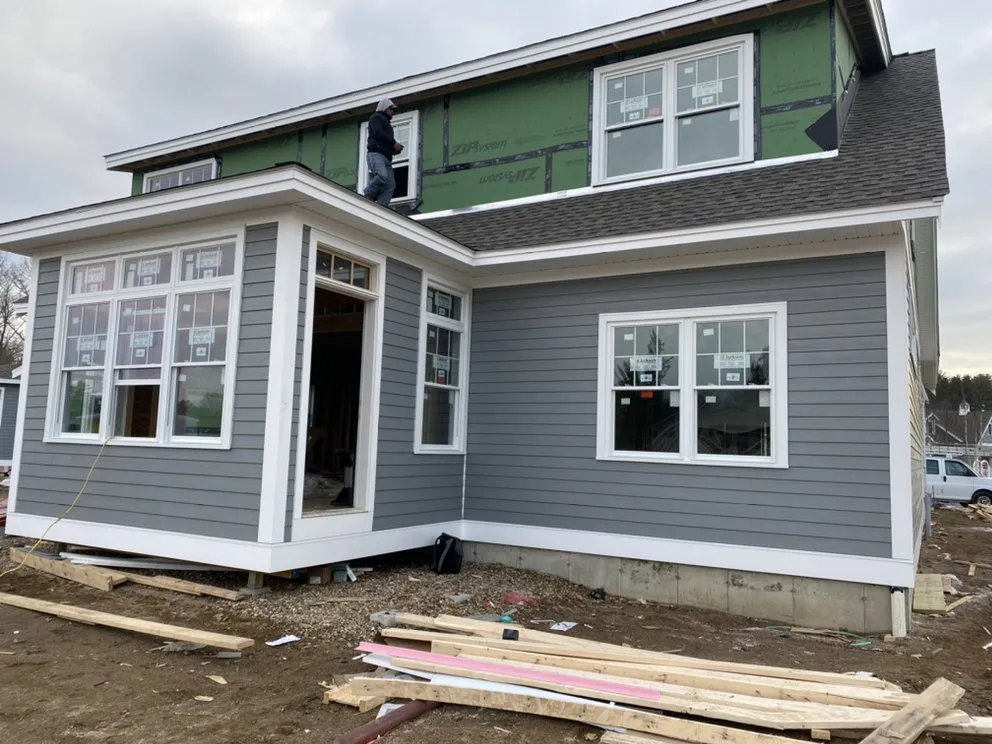 Slide of Nolberto Roofing & Siding