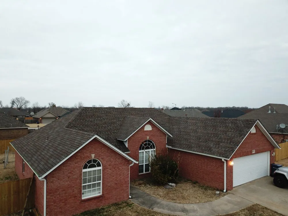 Slide of Nomads Roofing