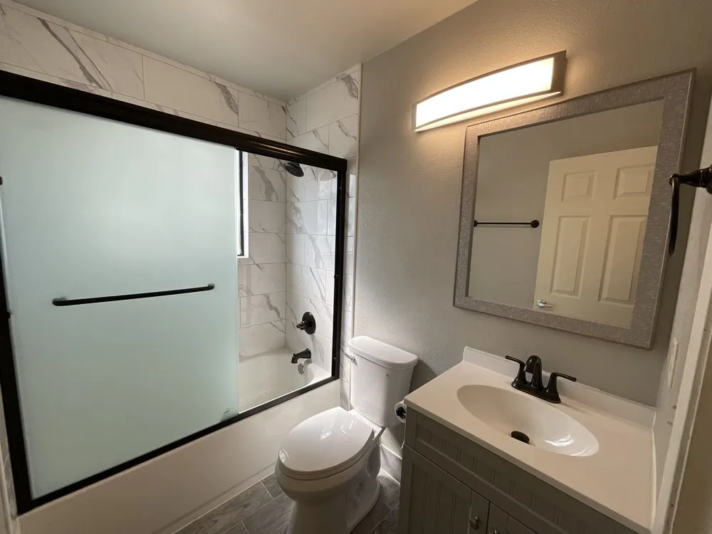 Slide of Noor Construction