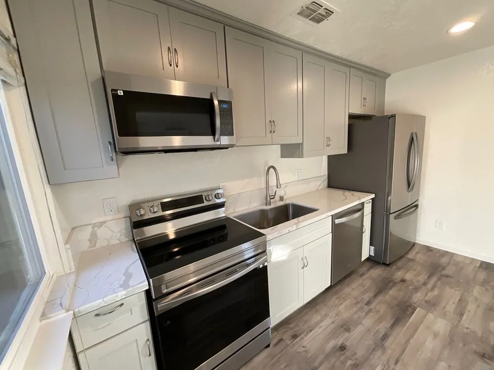 Slide of Noor Construction