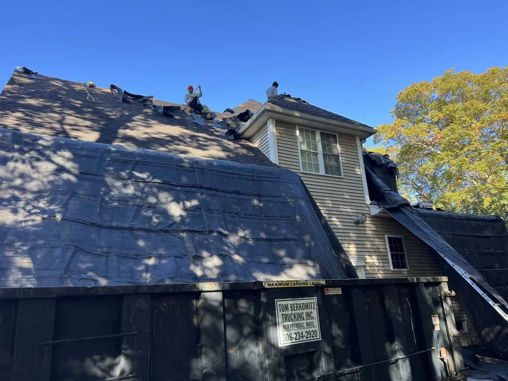 Slide of Nor'Easter Roofing