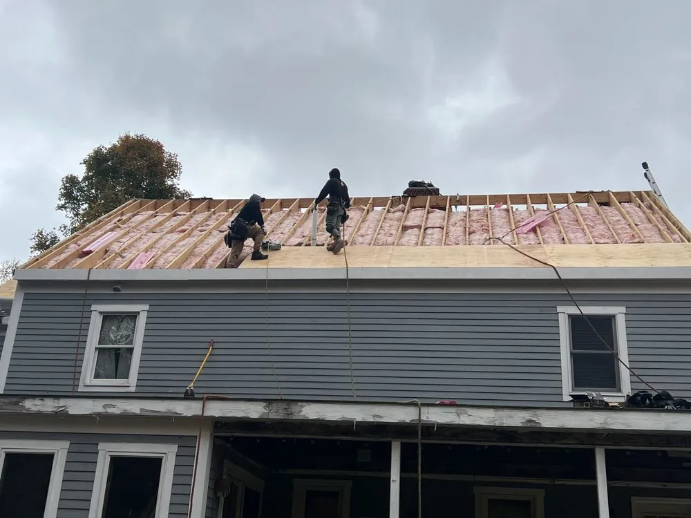 Slide of Nor'Easter Roofing