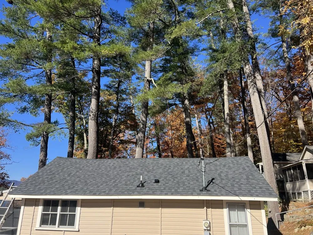 Top-rated shingle roofing service for fast service in Whitinsville Ma, MA by Nor'Easter Roofing
