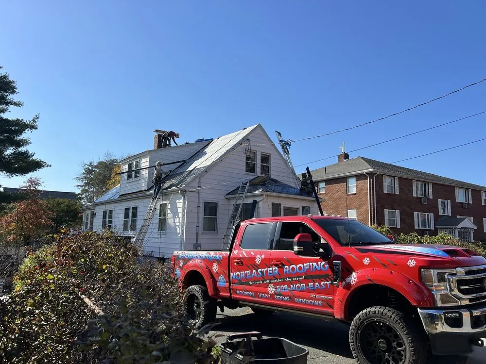Expert flat roof repair experts serving Whitinsville Ma, MA - Nor'Easter Roofing