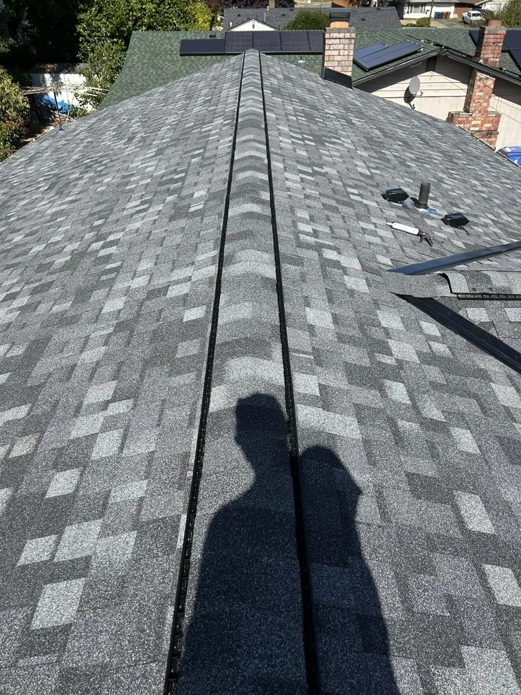 Slide of Noresta Roofing